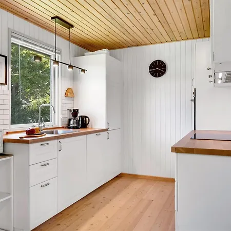 Ulpu - 500m To The Fjord By Interhome Casa vacanze