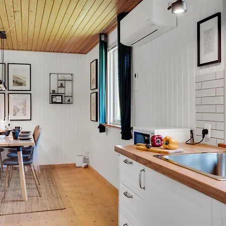 Ulpu - 500m To The Fjord By Interhome Feriehus